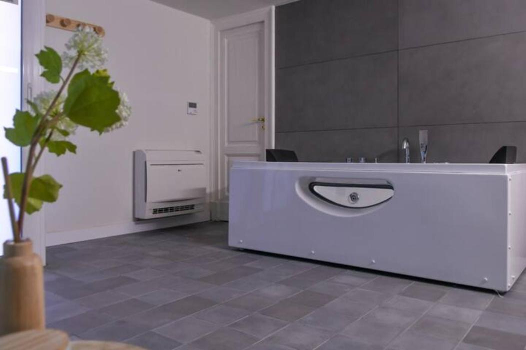 קטאניה Domus Iole Appartamento Nel Centro Storico מראה חיצוני תמונה